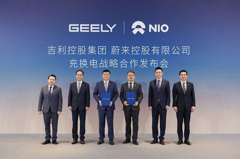 China’s Geely, Nio Strengthen Battery-Swap Alliance With Cross-Shareholding Deal